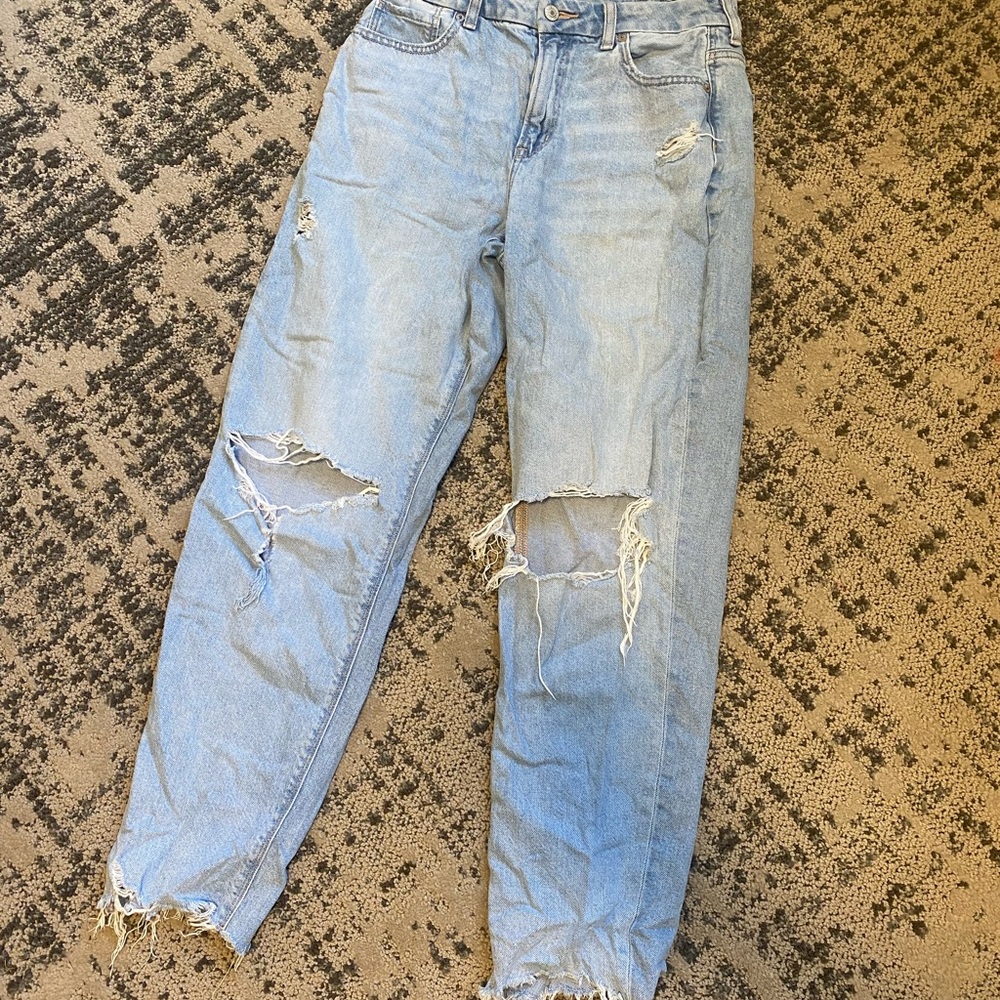 Distressed Light Blue Women's Jeans